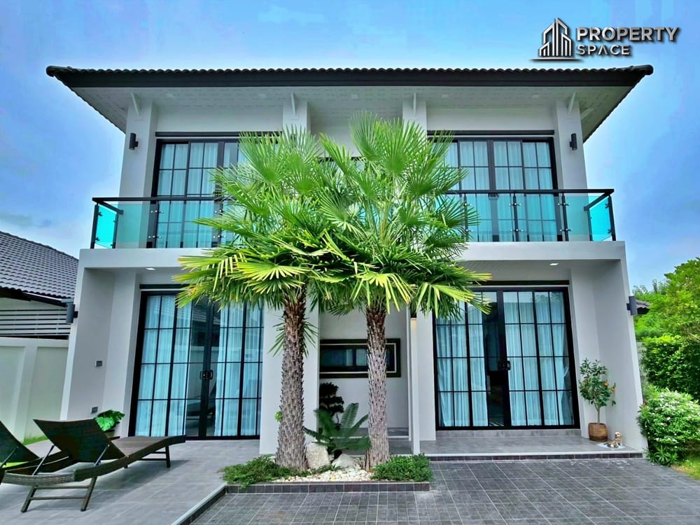 Brand New 2-Storey 5 Bedroom Luxury Pool Villa In East Pattaya For Sale Image 5
