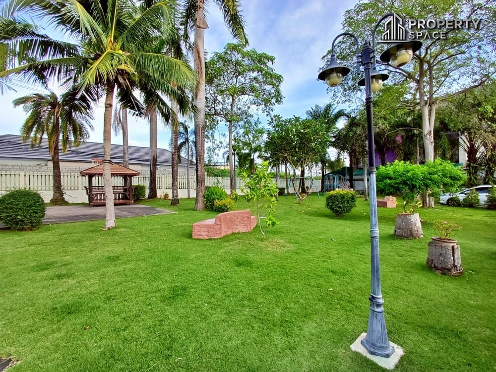 3-Bedroom Single-Story Home in Siam Country Club East Pattaya For Sale Image 4
