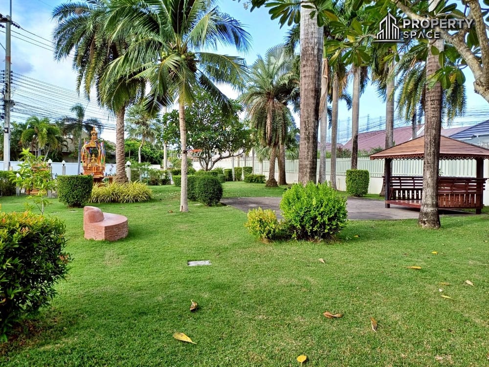 3-Bedroom Single-Story Home in Siam Country Club East Pattaya For Sale Image 6