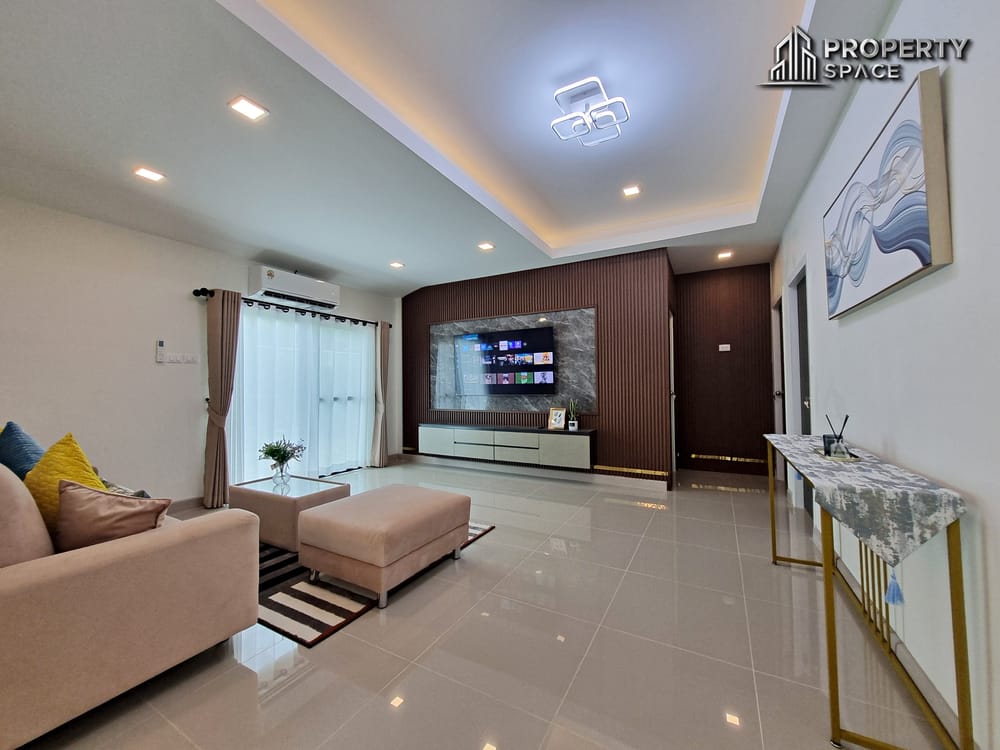 Brand New 3 Bedroom Modern House in Soi Noen Plubwan East Pattaya For Rent Image 3
