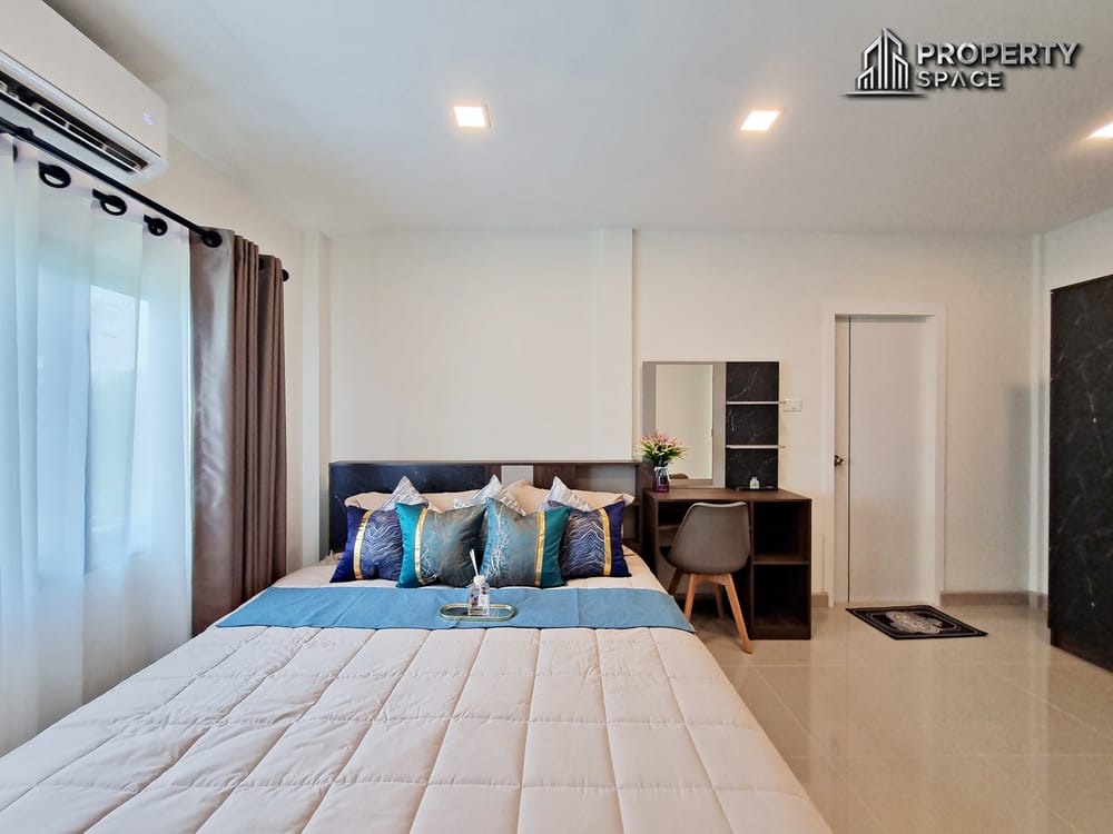 Brand New 3 Bedroom Modern House in Soi Noen Plubwan East Pattaya For Rent Image 19