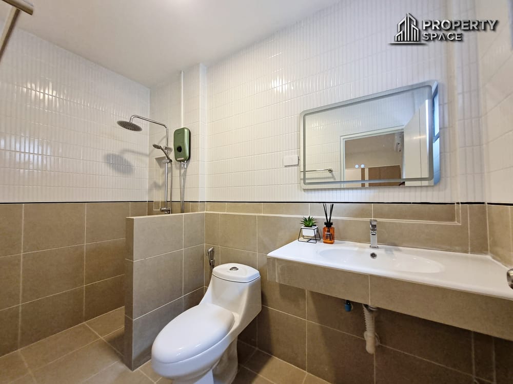 Brand New 3 Bedroom Modern House in Soi Noen Plubwan East Pattaya For Rent Image 27