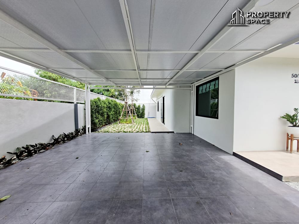Brand New 3 Bedroom Modern House in Soi Noen Plubwan East Pattaya For Rent Image 30