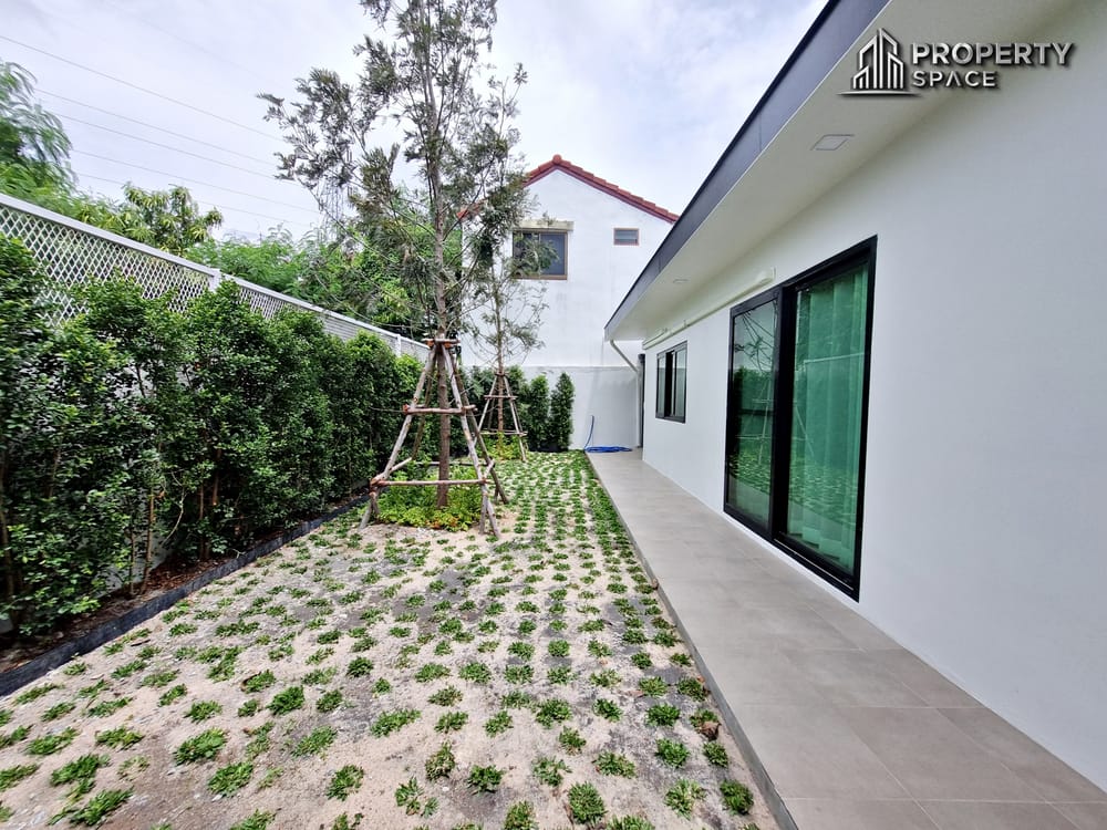 Brand New 3 Bedroom Modern House in Soi Noen Plubwan East Pattaya For Rent Image 33
