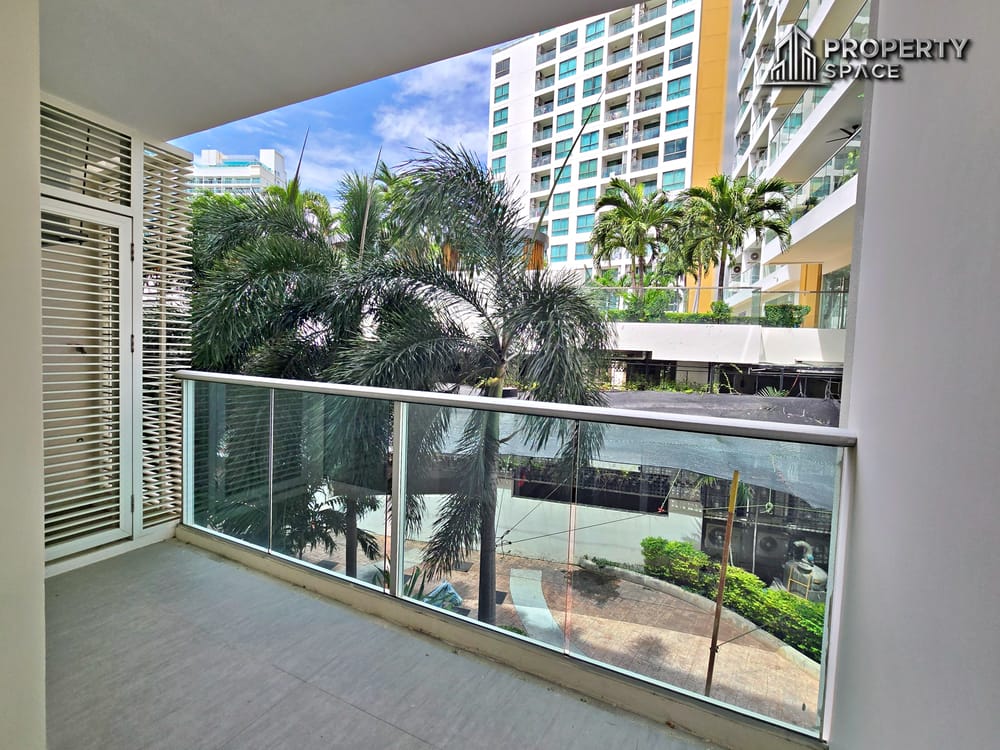 Modern Studio Unit for Sale in The Elegance Condo, Pratumnak Hill Image 11