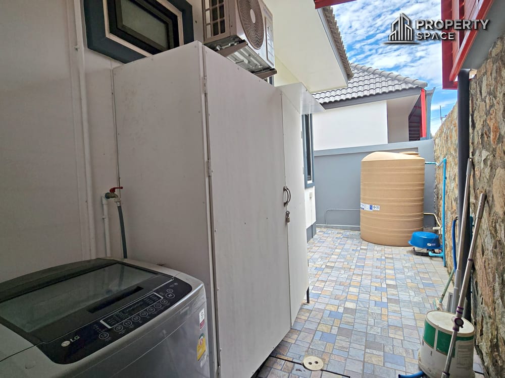 Nordic Style 3-Bedroom Pool Villa At Mabprachan Lake East Pattaya For Rent  Image 28