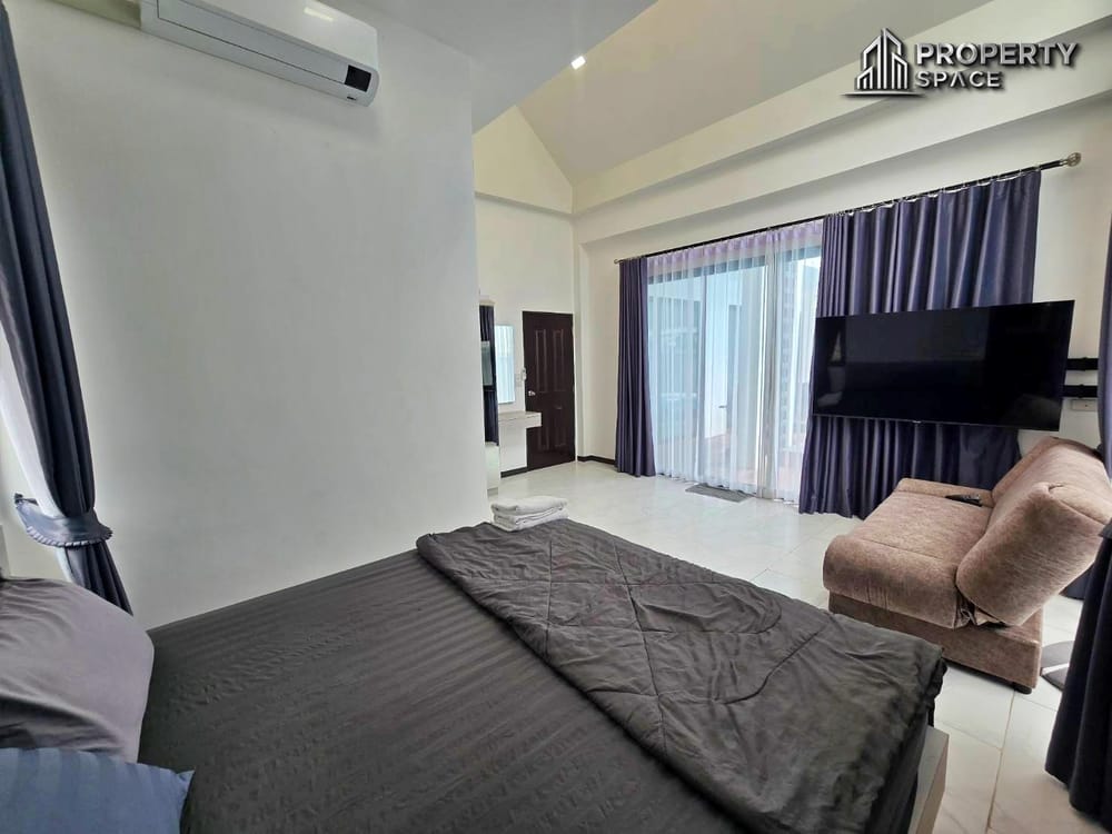 Nordic Style 3-Bedroom Pool Villa At Mabprachan Lake East Pattaya For Rent  Image 17