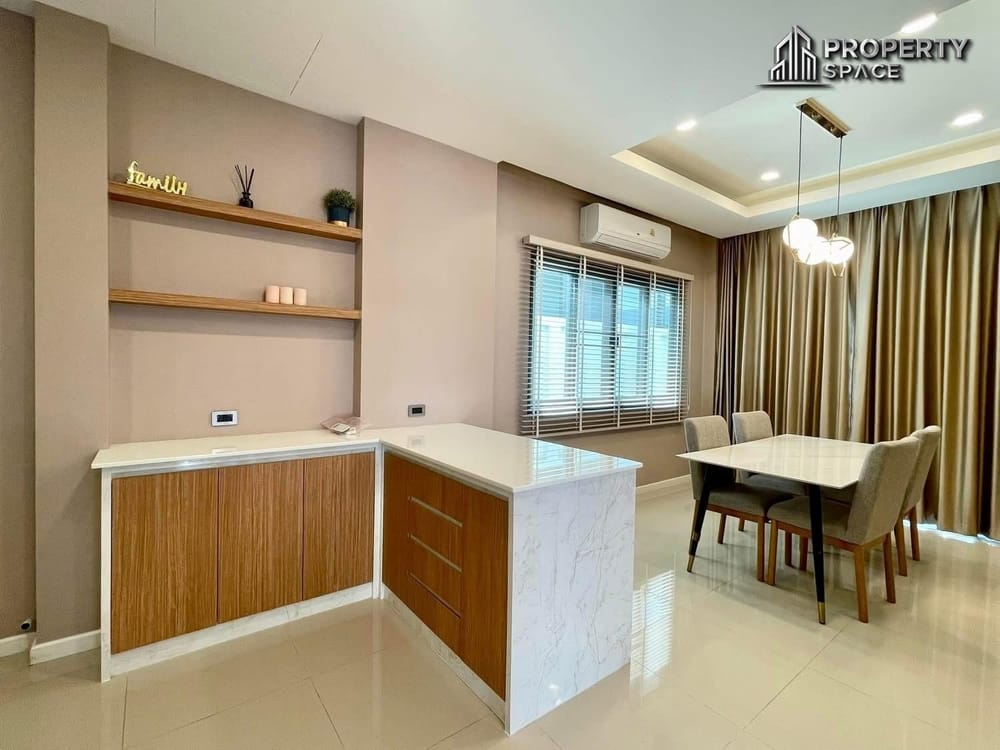 3-Bedroom Modern House In Soi Siam Country Club Pattaya For Sale Image 6