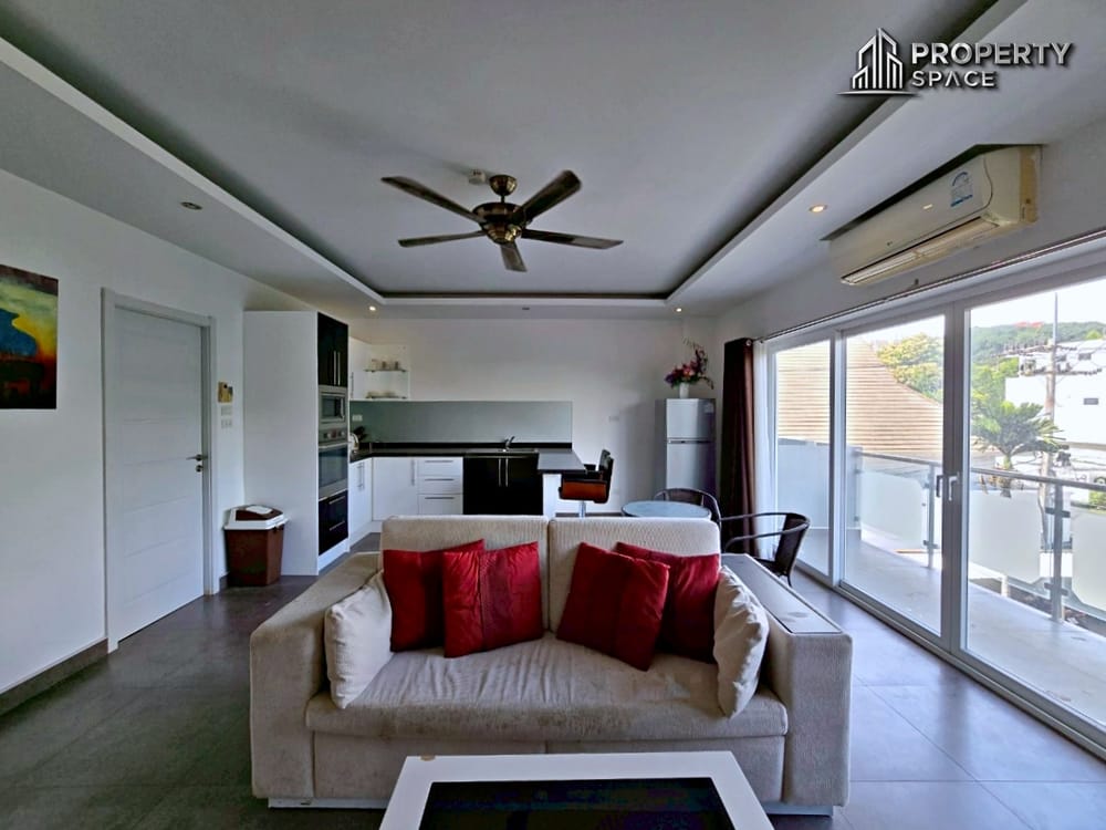 Modern 1-Bedroom Unit at Tudor Court Pratumnak Prime Location For Sale Image 4