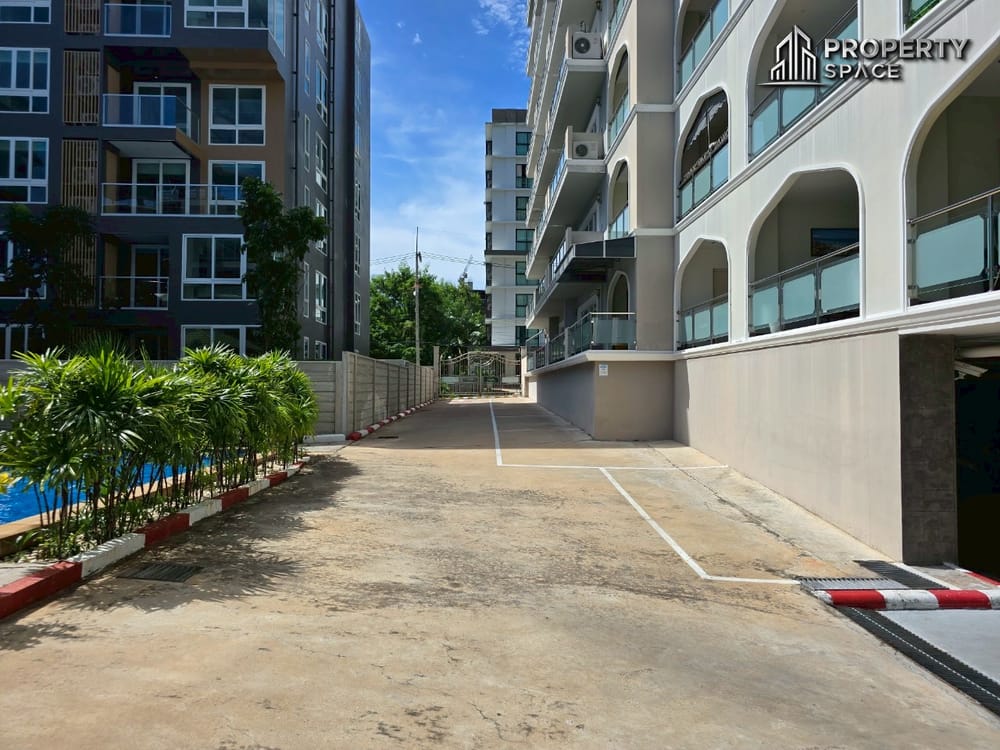 Modern 1-Bedroom Unit at Tudor Court Pratumnak Prime Location For Sale Image 16