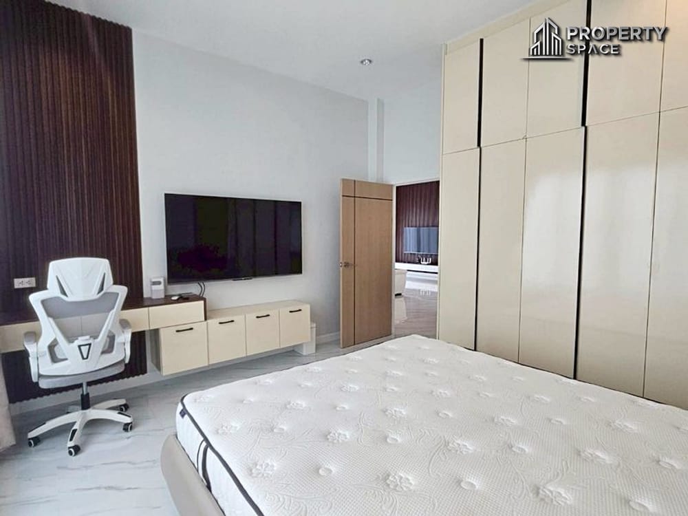 Modern 3 Bedroom Pool Villa Near Mabprachan Lake Pattaya For Rent Image 14