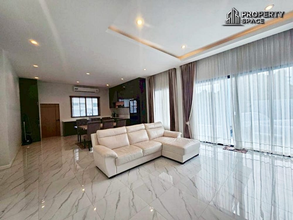 Modern 3 Bedroom Pool Villa Near Mabprachan Lake Pattaya For Rent Image 4