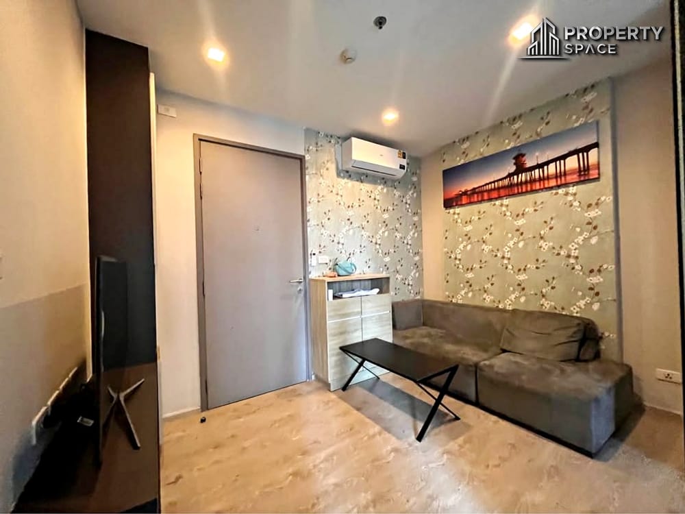 Prime Location 1-Bedroom In The Base Condo Central Pattaya For Rent Image 6