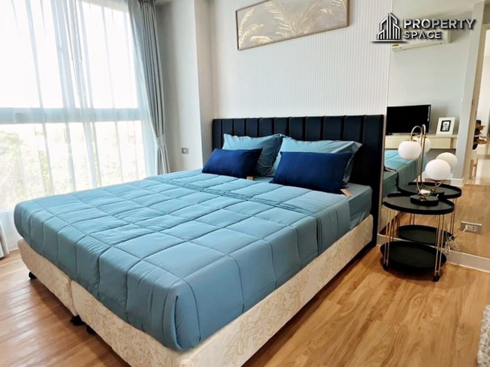 Spacious 2-Bedroom (FQ) at Grand Caribbean Condo Resort Pattaya For Sale Image 7