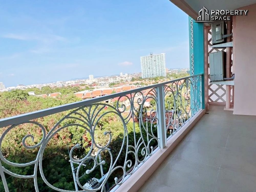 Spacious 2-Bedroom (FQ) at Grand Caribbean Condo Resort Pattaya For Sale Image 15