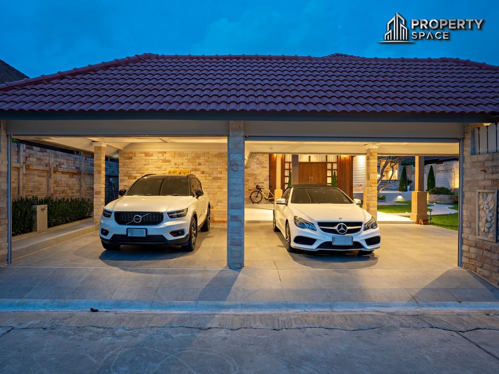 Luxurious Thai Style 3-Bedroom Pool Villa With Spacious Interiors In East Pattaya For Sale Image 27