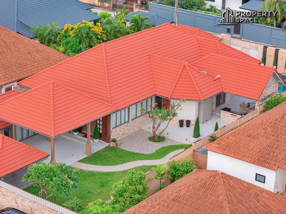 Luxurious Thai Style 3-Bedroom Pool Villa With Spacious Interiors In East Pattaya For Sale Image 1
