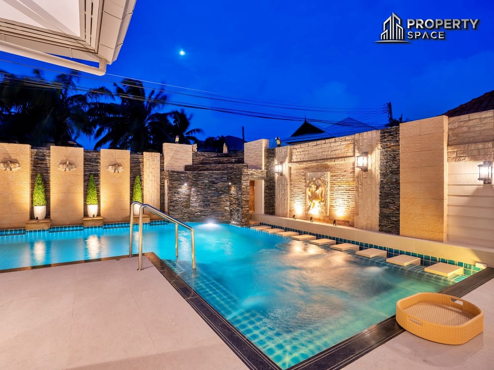 Luxurious Thai Style 3-Bedroom Pool Villa With Spacious Interiors In East Pattaya For Sale Image 5
