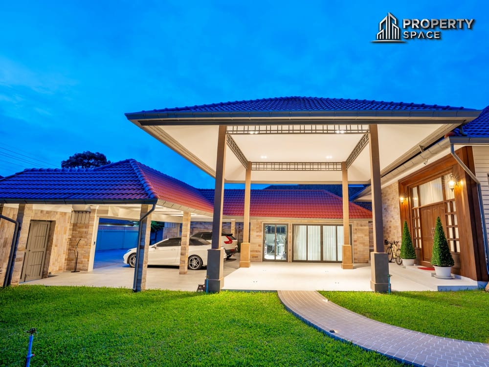 Luxurious Thai Style 3-Bedroom Pool Villa With Spacious Interiors In East Pattaya For Sale Image 26