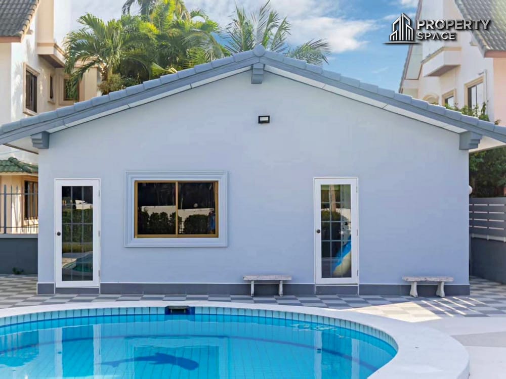 Pet Friendly Modern 4 Bedroom Pool Villa in Mabprachan East Pattaya For Rent Image 4