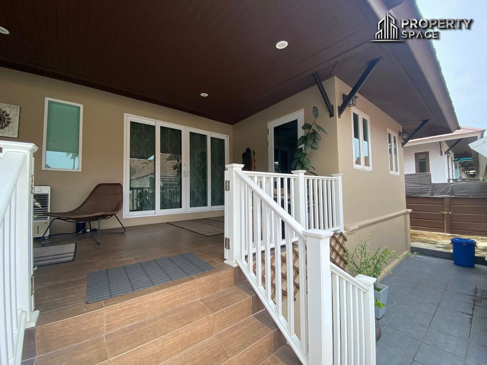 Chaiyapruek 2 Pattaya Spacious Corner 3-Bedroom House with Private Pool At For Sale Image 16