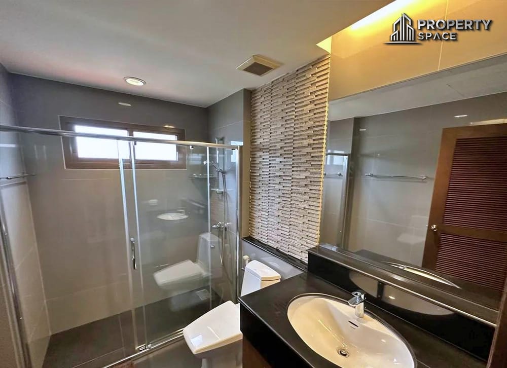 Huai Yai 3-Bedroom Thai Bali Style House With Big Garden For Sale And Rent Image 8