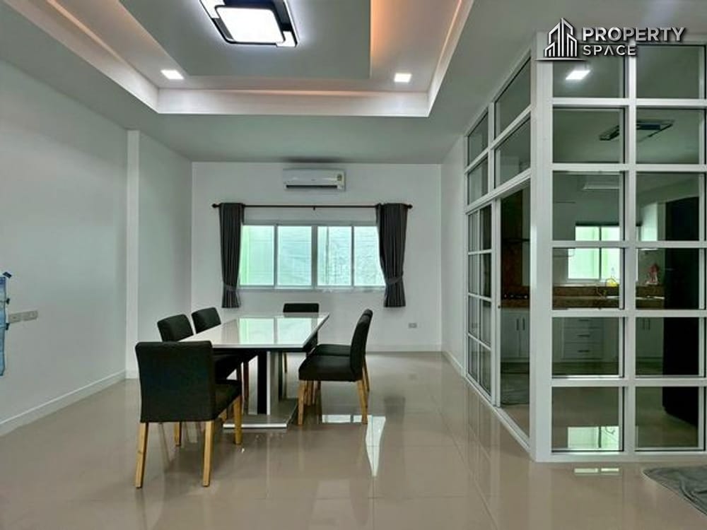 Pattaya Modern 2-Storey Pool Villa Near International School For Rent Image 7