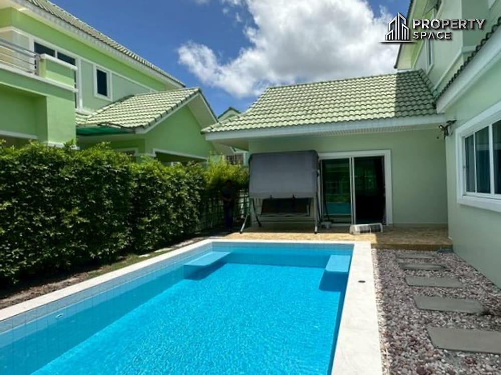 Pattaya Modern 2-Storey Pool Villa Near International School For Rent Image 1