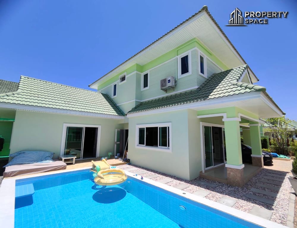 Pattaya Modern 2-Storey Pool Villa Near International School For Rent Image 1