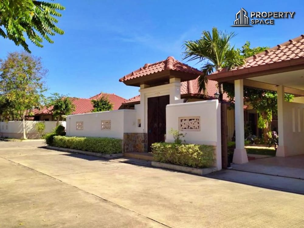 Warm & Cozy 3-Bedroom Pool Villa in Huai Yai Pattaya For Rent Image 16