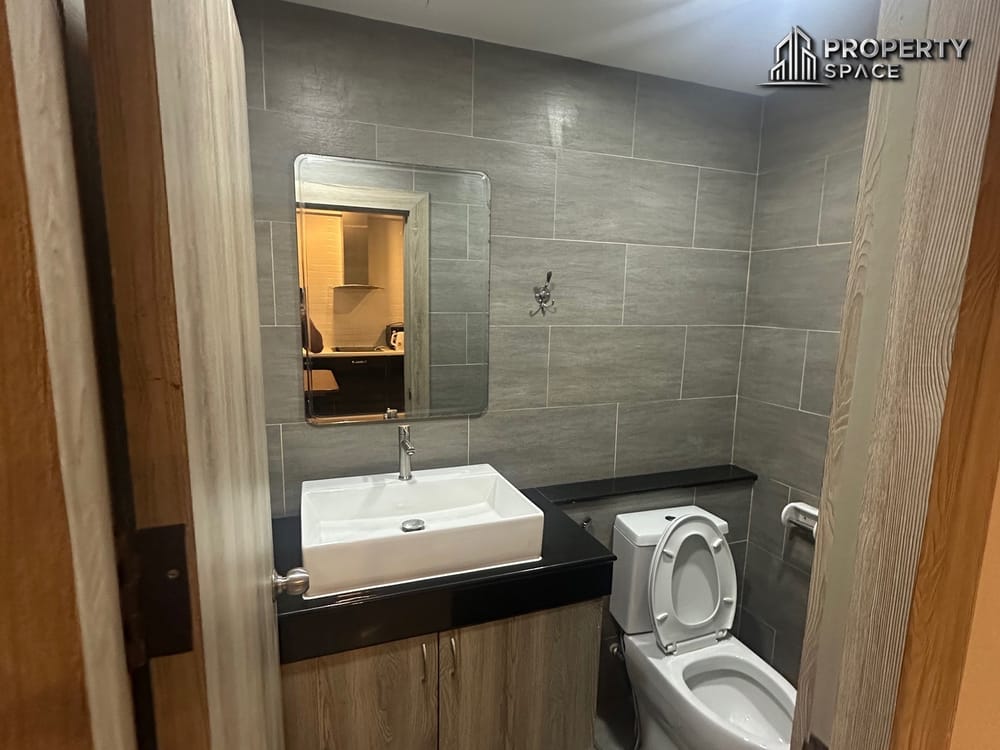 Central Pattaya Large Unit 1 Bedroom In Nova Atrium Condo For Rent Image 8