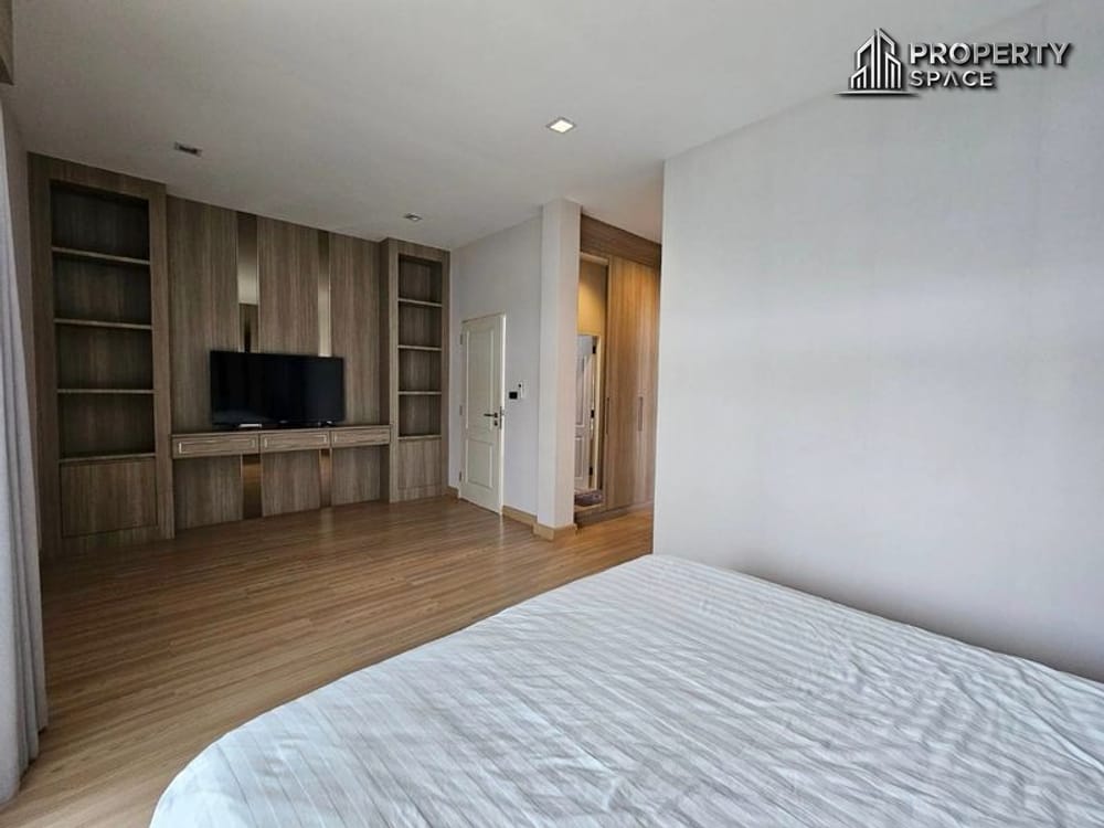3 Bedroom Villa In Quality Compound Near Regent International School Pattaya For Rent  Image 9
