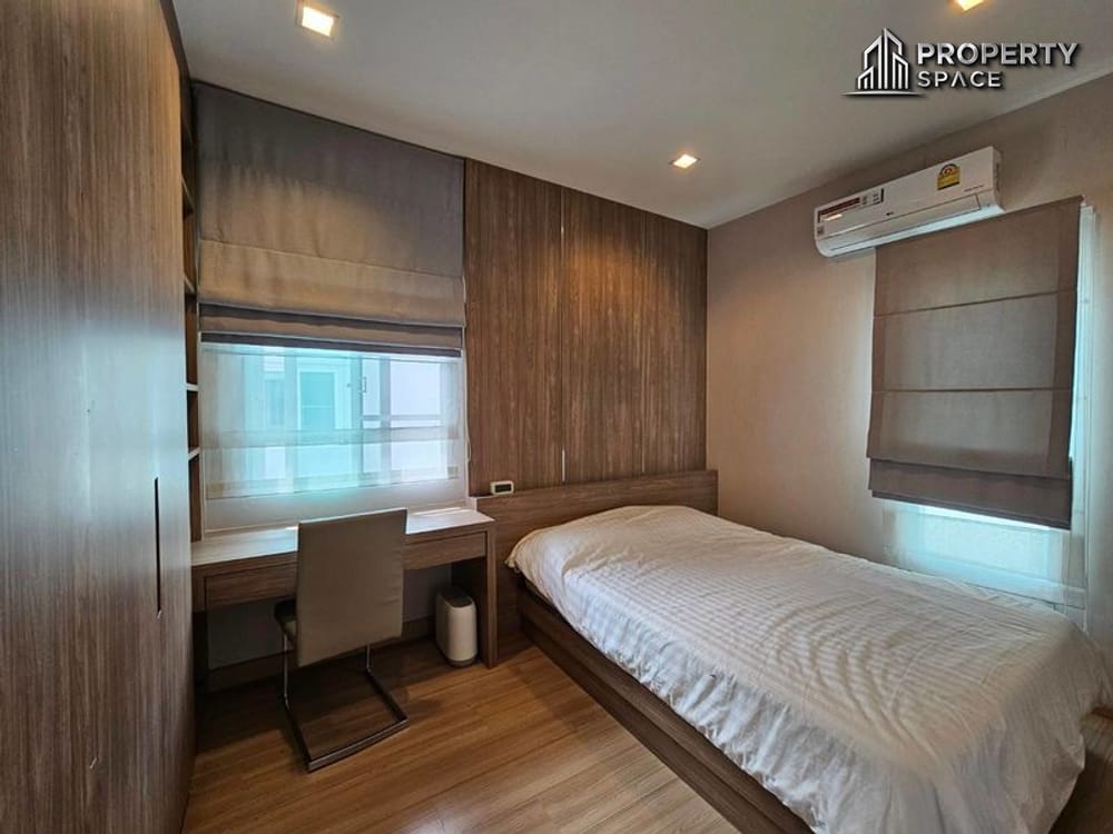 3 Bedroom Villa In Quality Compound Near Regent International School Pattaya For Rent  Image 15
