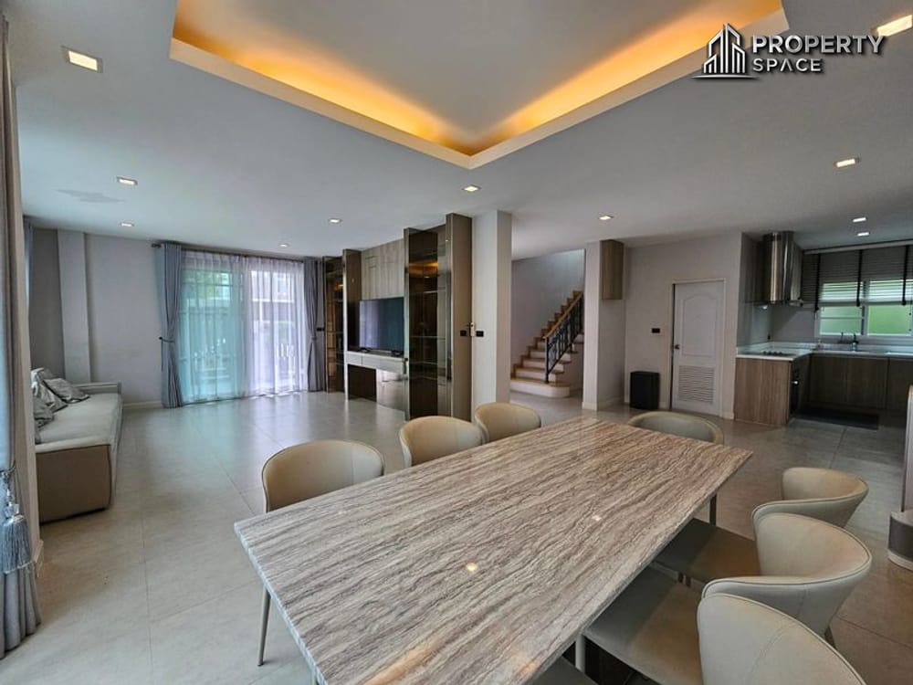 3 Bedroom Villa In Quality Compound Near Regent International School Pattaya For Rent  Image 4