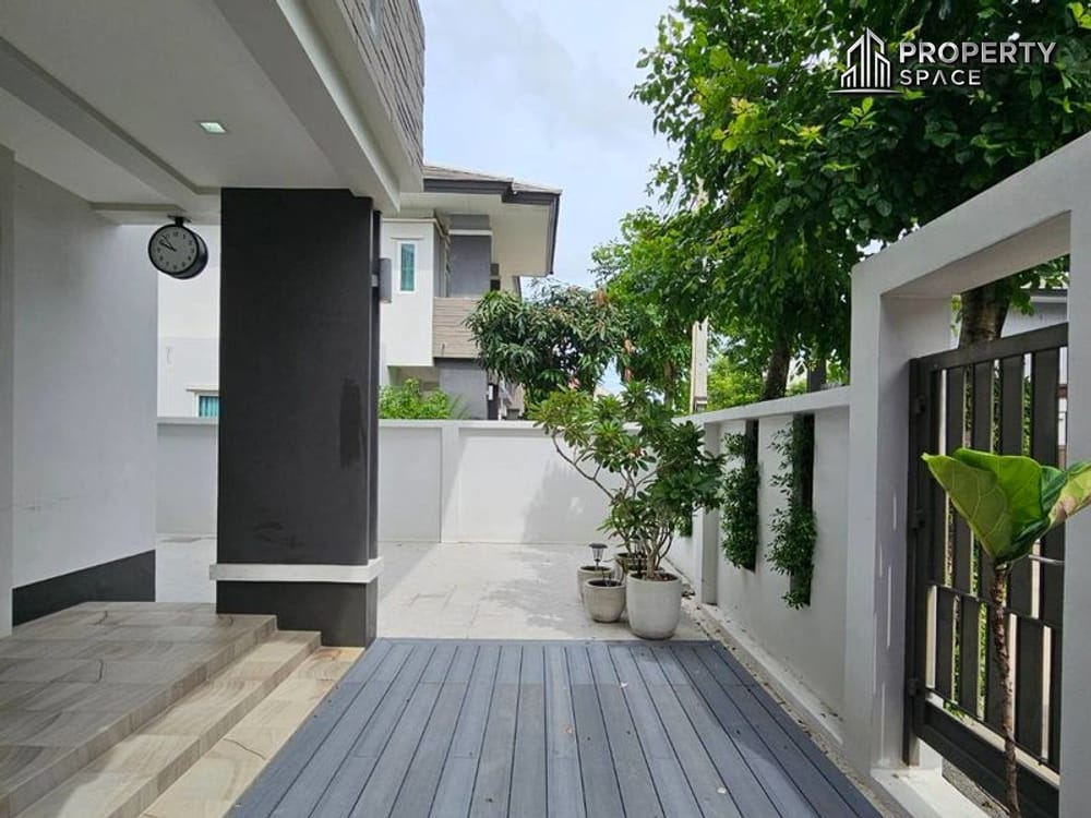 3 Bedroom Villa In Quality Compound Near Regent International School Pattaya For Rent  Image 18