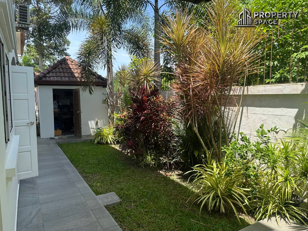 Spacious 5 Bedroom Pool Villa In Mabprachan Lake Pattaya For Rent Image 34