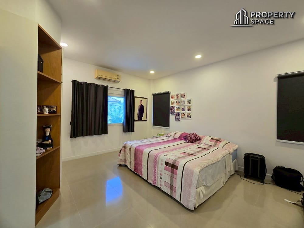 Spacious 5 Bedroom Pool Villa In Mabprachan Lake Pattaya For Rent Image 24