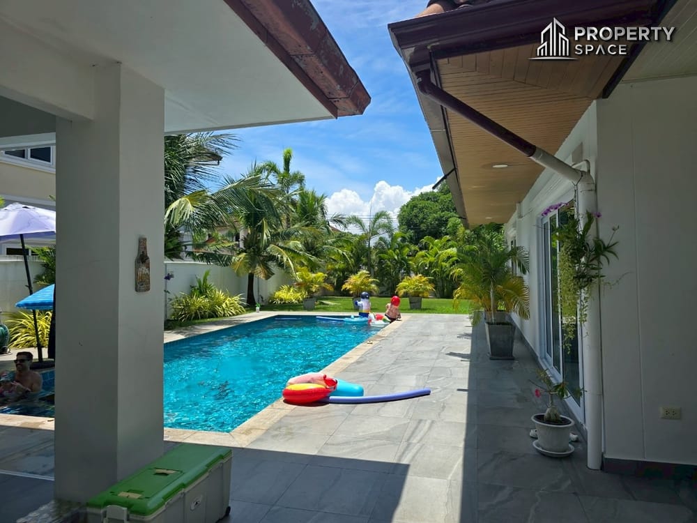 Spacious 5 Bedroom Pool Villa In Mabprachan Lake Pattaya For Rent Image 37