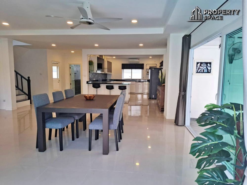 Spacious 5 Bedroom Pool Villa In Mabprachan Lake Pattaya For Rent Image 12