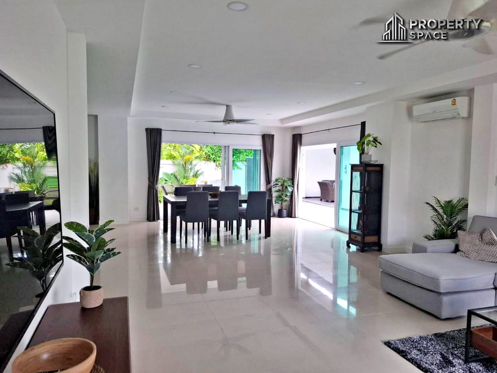 Spacious 5 Bedroom Pool Villa In Mabprachan Lake Pattaya For Rent Image 18