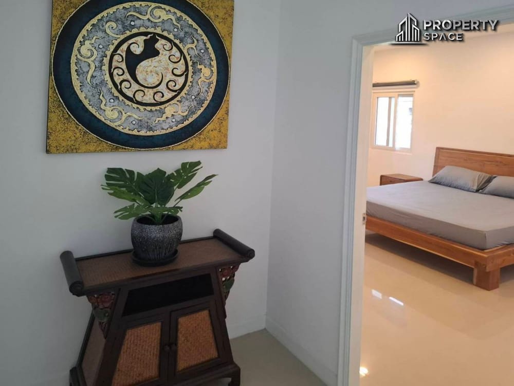 Spacious 5 Bedroom Pool Villa In Mabprachan Lake Pattaya For Rent Image 29