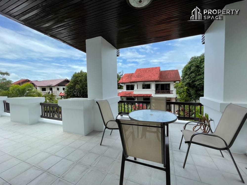 Luxury 3 Bedroom House Private Beach Access Near Sukhumvit Road Na Jomtien For Sale Image 21