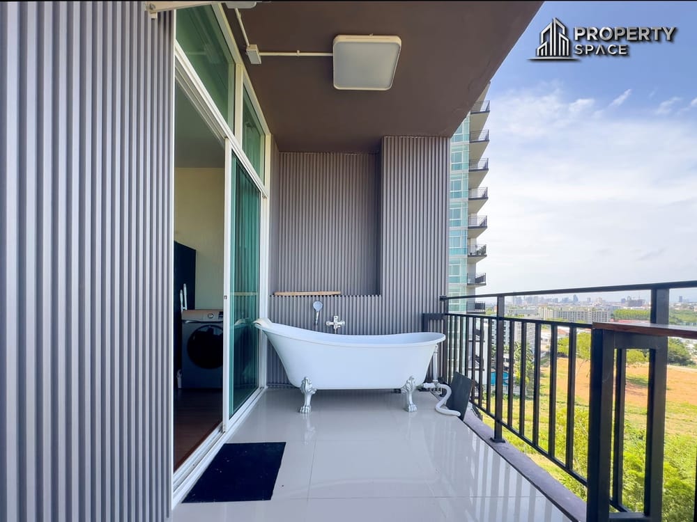 1-Bedroom City & Sea View Condo In The Grand Jomtien Beach For Sale And Rent Image 3