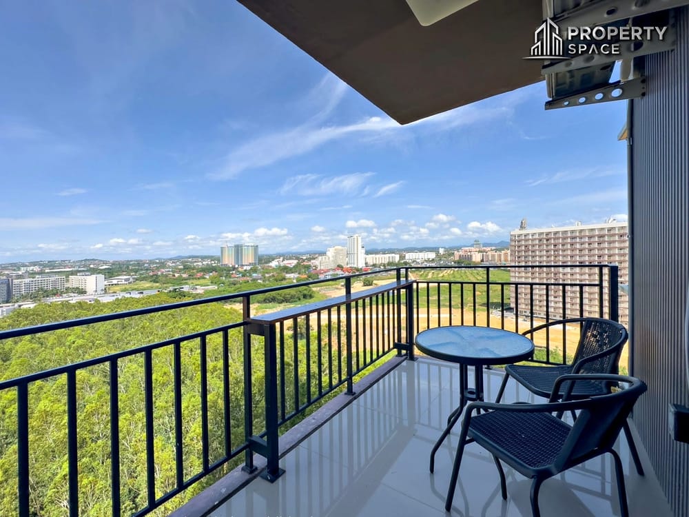 1-Bedroom City & Sea View Condo In The Grand Jomtien Beach For Sale And Rent Image 1
