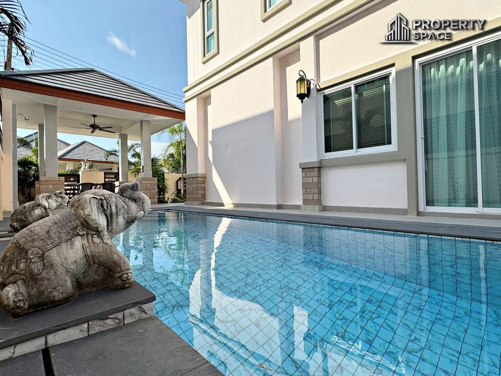 Peaceful Gated Community 2-Storey 4 Bedroom Pool Villa in Baan Dusit Garden Pattaya Image 4