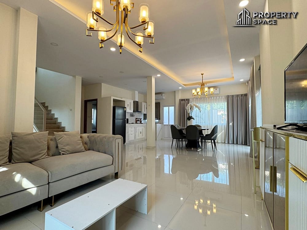 Peaceful Gated Community 2-Storey 4 Bedroom Pool Villa in Baan Dusit Garden Pattaya Image 6