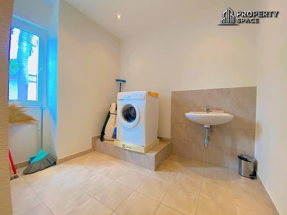 Luxurious Compound 3 Bedroom Pool Villa In Siam Royal View Pattaya For Rent Image 20