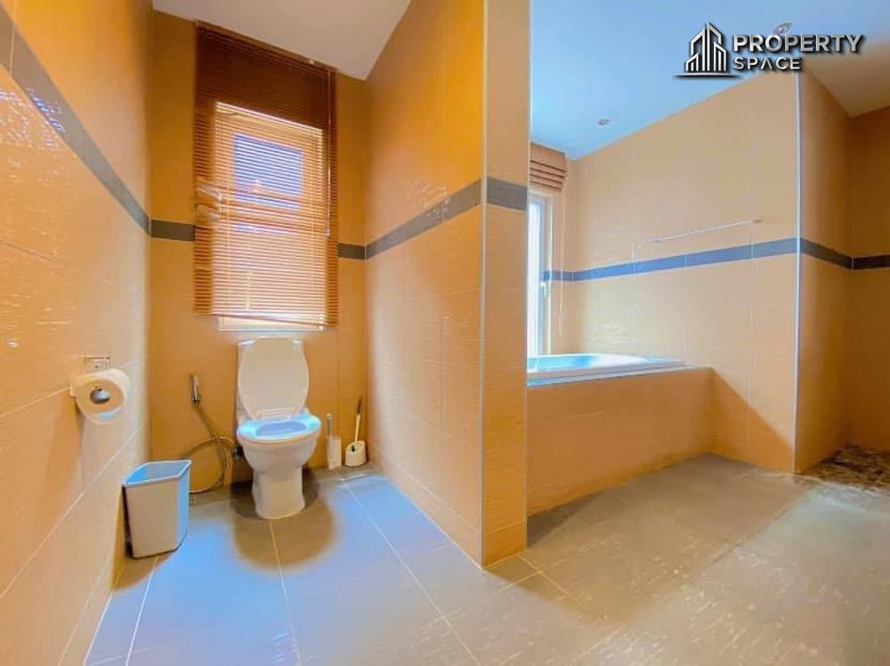 Luxurious Compound 3 Bedroom Pool Villa In Siam Royal View Pattaya For Rent Image 11