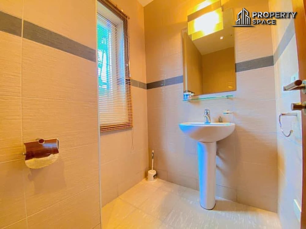 Luxurious Compound 3 Bedroom Pool Villa In Siam Royal View Pattaya For Rent Image 19