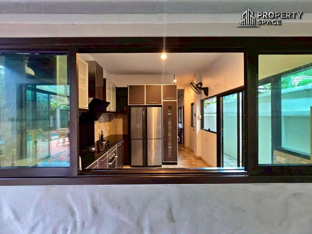 Pet-friendly 3 Bedroom Pool Villa In East Pattaya For Rent Image 31